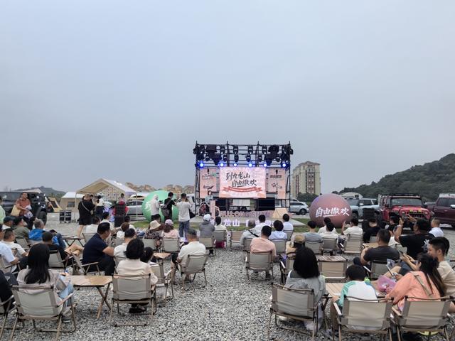 雕刻创意、自驾营地、海鲜厨王……浙江平湖：西瓜灯群文活动精彩纷呈
