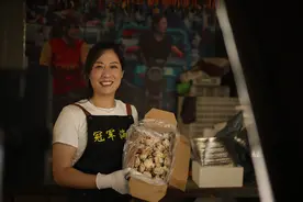 退役运动员遇到短视频，托举不一样的精彩人生 | 新京报快评图片