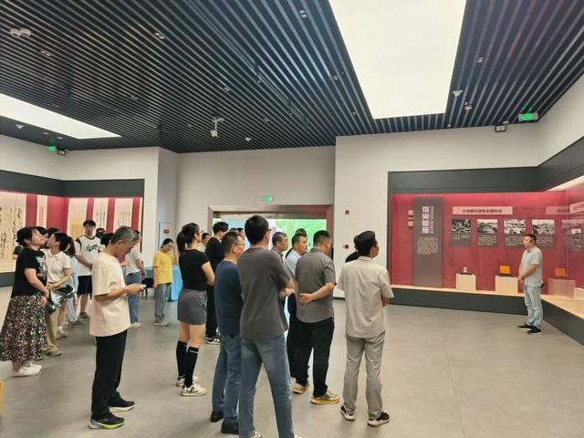 52.5万人次！诸暨，火爆！