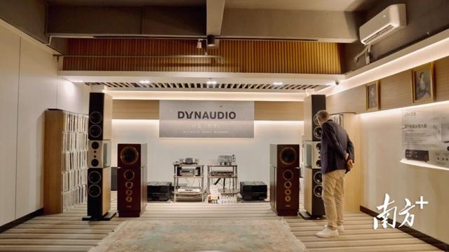 32名外籍媒体嘉宾走进“醉美阳东”，沉浸式感受刀剪漆艺的千年魅力