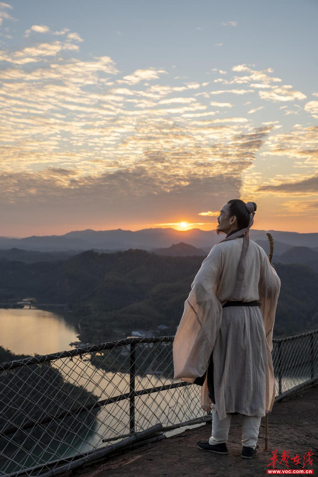 郴游日记新编①|游碧水丹霞 品山水画卷