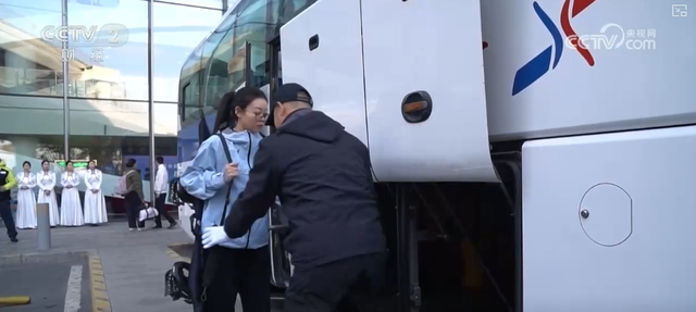 精细化贴心服务上“新” “冰雪经济”火热文旅市场“热气”升腾