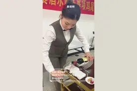 调酒品酒，长沙高校冠军级选手带你探秘酒水服务比赛图片