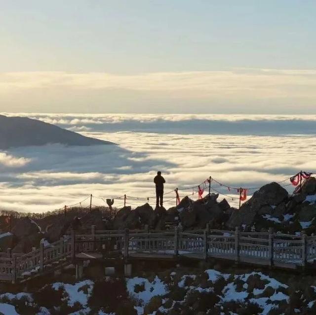 今日重阳 | 登高望远正当时，太白山邀您共赏秋韵雪景，邂逅温泉暖意