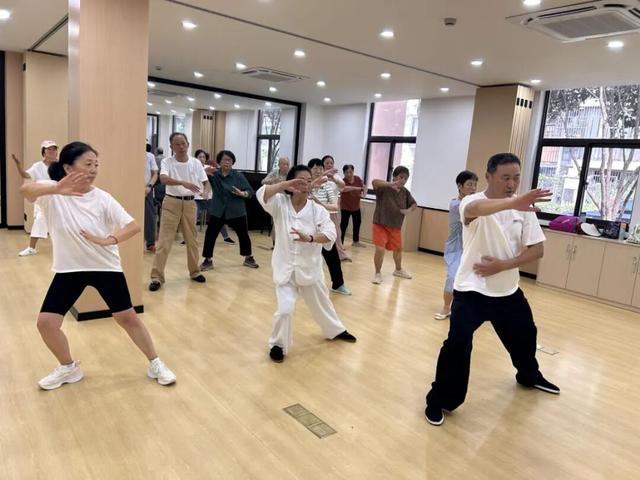 投票啦！国际邮轮旅游度假区、顾村夜集市、巧克力博物馆……宝山区22个案例入围“15分钟社区生活圈”优秀案例