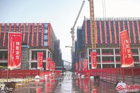 厦门士兰集宏8英寸碳化硅功率器件芯片制造生产线（一期）全面封顶图片