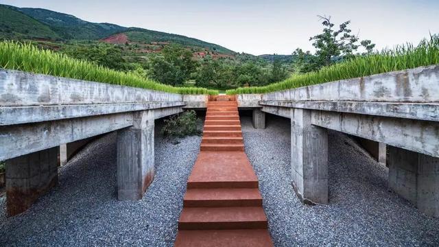 Wallpaper独家｜伙山村里一处让人“迷路”的酒店