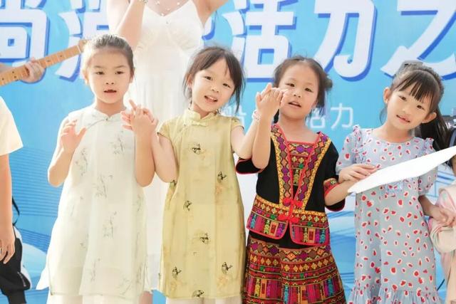美兰实践派丨海风、乐声、美食、欢笑......周末海上有点“潮”，这“理”真的超好玩~