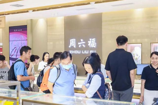 暴走一日，深港市民打卡嗨不停