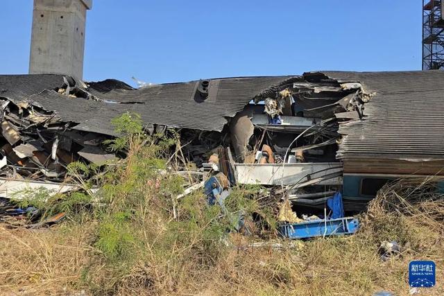 两天两起起重机倒塌事故	，累计致34人死亡，泰国总理阿努廷：为同一承包商，我为此震惊和难以置信！涉事公司表示愿承担事故责任