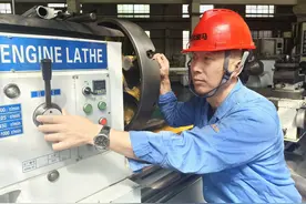 爱国情 奋斗者｜杨泽华：把平凡的工作做到极致图片