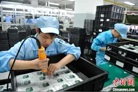 1—7月份中国规上工业企业利润同比降幅继续收窄图片