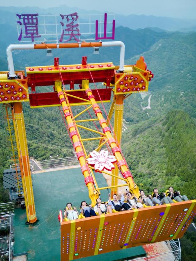 中秋国庆来畅玩山野！潭溪山秋色正在加载中，红叶大片先收藏→