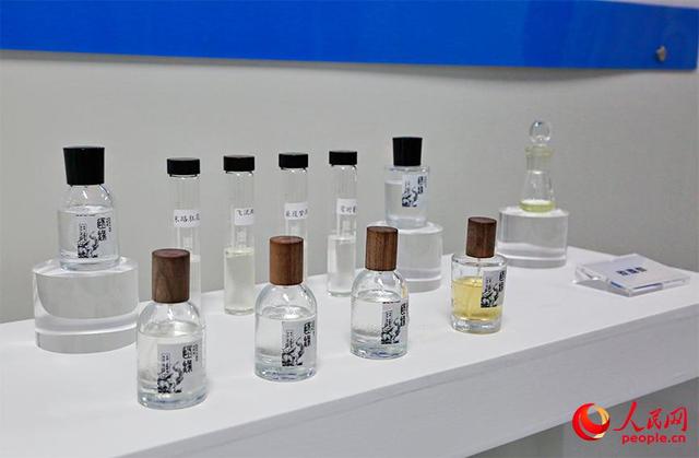 行进中国丨酵母“种”出玫瑰香