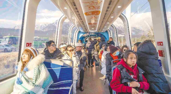 5A景区观光火车，为何三年就熄火？