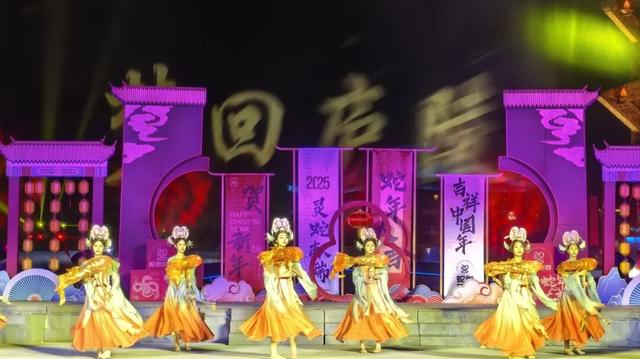 跨年整活！19.9畅玩5小时！大型迎春灯会+跨年表演+冷焰火+打铁花+火壶+灯光秀+国风演艺...