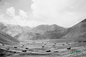 迢迢天路：汽车兵与军嫂的坚韧爱情与家国情怀图片