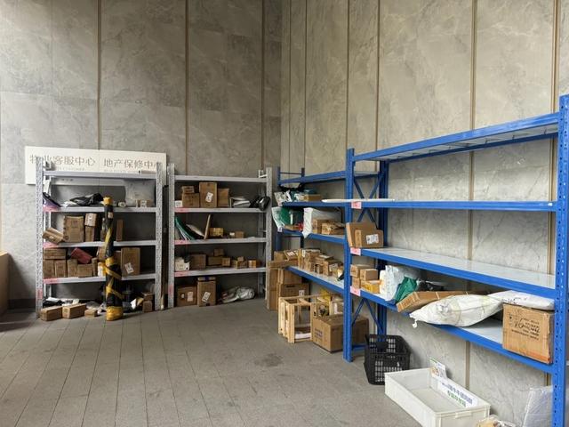 “双11”前后，多家快递公司为何暂停配送成都部分小区？