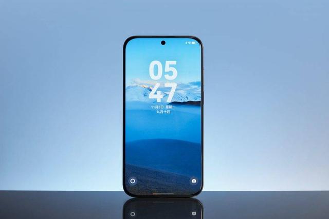 1999 元的 moto Air 手机，为什么比 iPhone Air 更香？