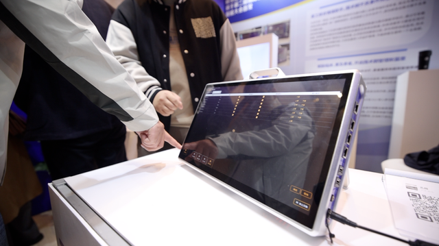 “AI+医疗”协同创新 破解民生健康难题