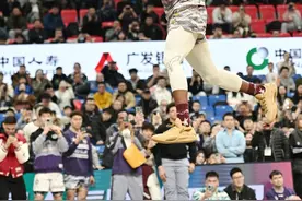 吉镜头丨CBA扣篮大赛：迪亚洛、矣进宏、陈登星成功晋级决赛图片