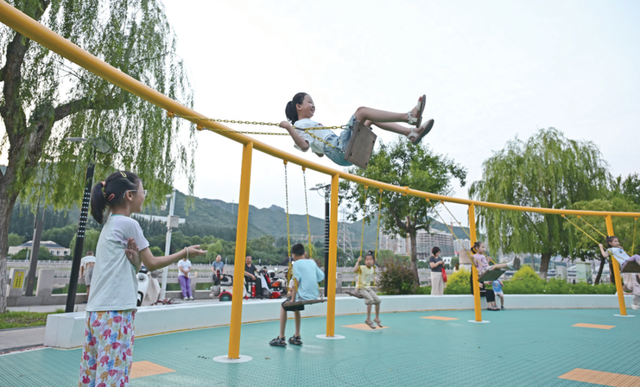 承德：水清岸绿生态美 市民乐享好时光