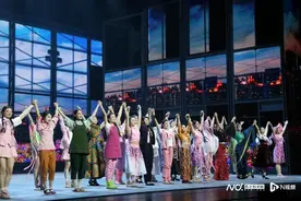 广外艺学子进京“赶考” 音乐剧《广交天下》赢得一众好评图片