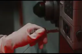 《侏罗纪世界：重生》发布新预告：对不起，有些门不能打开！图片