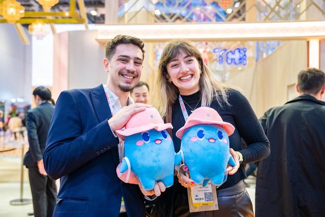 《湖北·长江旅游护照》在伦敦全球首发