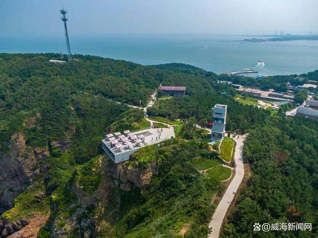 威海荣成那香海鸡鸣岛赶海项目上线：夏日亲子探海，大海馈赠触手可及