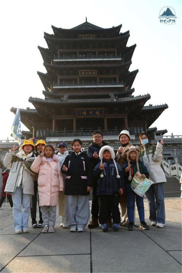 漫游历下 畅玩一夏丨新东方旅行推出“品读济南 诗韵泉城”济南一日行微旅游产品