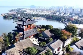 “又得浮生半日闲”，为什么是镇江图片