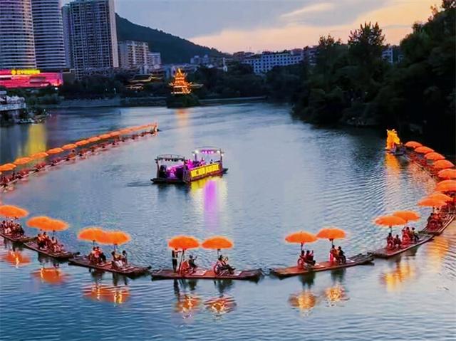念好文旅山海经，把双赢式浪漫进行到底
