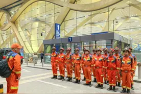镜观中国·新华社国内新闻照片一周精选丨中国云南救援医疗队赶赴缅甸震区（12）图片