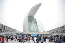 第十六届上海模型节“中海博杯”上海市青少年模型设计制作竞赛在中国航海博物馆举行图片