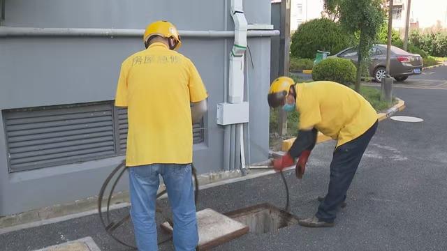头顶无人机，脚下警戒线！金山石化街道“快准狠”守护居民安全
