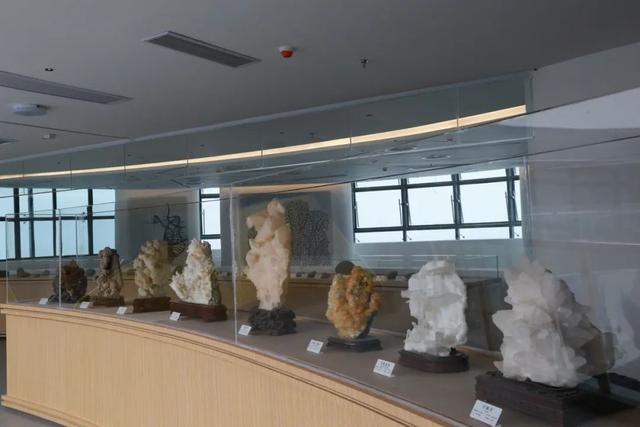 乐游绵阳 清凉一夏 ‖ 初秋治愈计划：登峰望云·禅院静心·地质寻奇