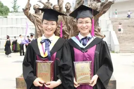 清华学霸双胞胎双双回国！这张“学习计划表”曾刷屏全网图片