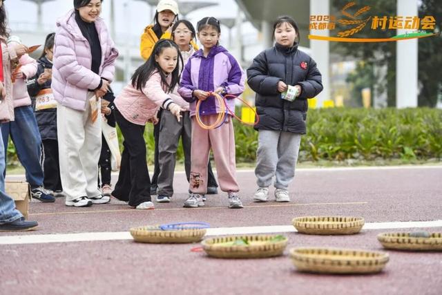 “蔬式生活”燃动亲子活力，乡村运动会彭州站圆满落幕