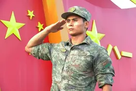 立功受奖×16，他从列兵到排长！靠什么？图片