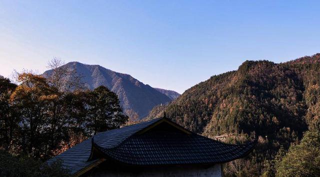 鹤峰邬阳 冬日桃源