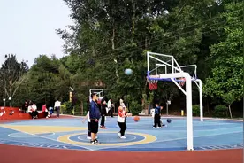 陕西黄龙县：在“家门口”爱上运动图片