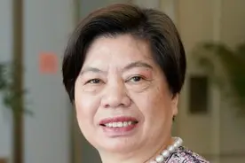 颜宝铃委员：我是“一带一路”倡议的受益者图片