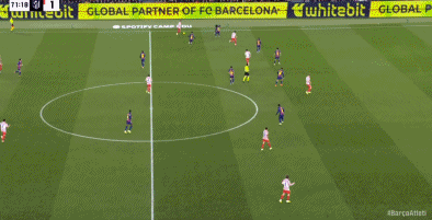 西甲：巴萨3-1逆转马竞