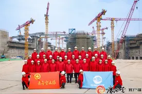 今天，让我们一起解码这些广西青年榜样事迹图片