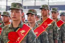 踏征程，赴军营！荆州地区新兵逐梦军旅图片