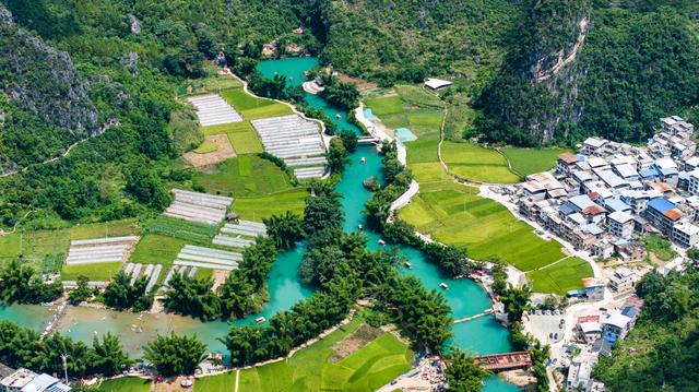 贵州罗甸：做热“亲水”夏日品牌 促全域旅游发展