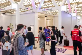 第二十八届中国国际家具展览会暨摩登上海时尚家居展开幕图片