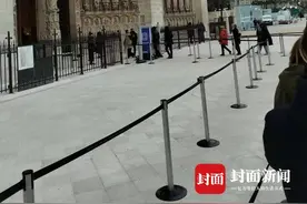 开放一周后的巴黎圣母院：现场人不多，排队很顺畅｜封面深镜图片