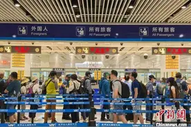 增开通道、加密航班、萌宠随行、行李直达……云南暑运火力全开！图片